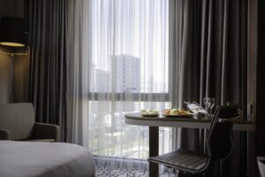 Grand Harilton Hotel Deluxe King Oda